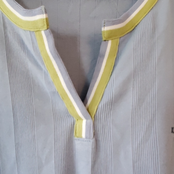 🆕  NWT lovely Izod ladies stretch shirt 🌸 - Picture 6 of 6
